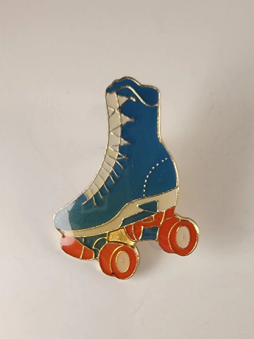 Vintage High Top Roller Skate Lapel Pin Turquoise & Red Disco Derby Style Badge